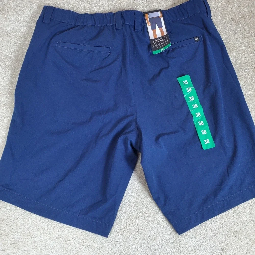 Banana Republic Men's Shorts Size 38‎ Navy Blue Stretch Fabric New With Tags